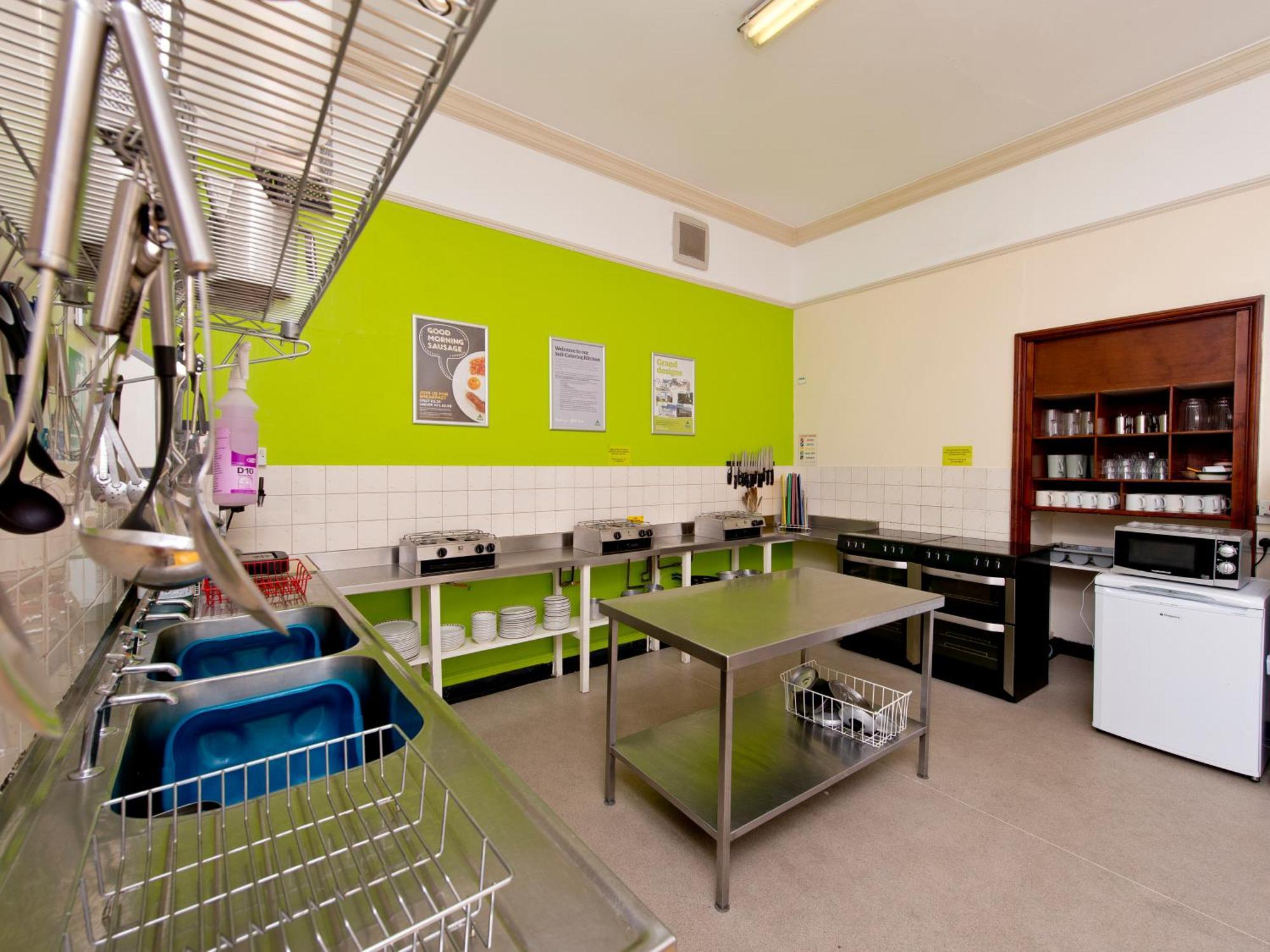 YHA Langdale Hostel Ambleside Bagian luar foto
