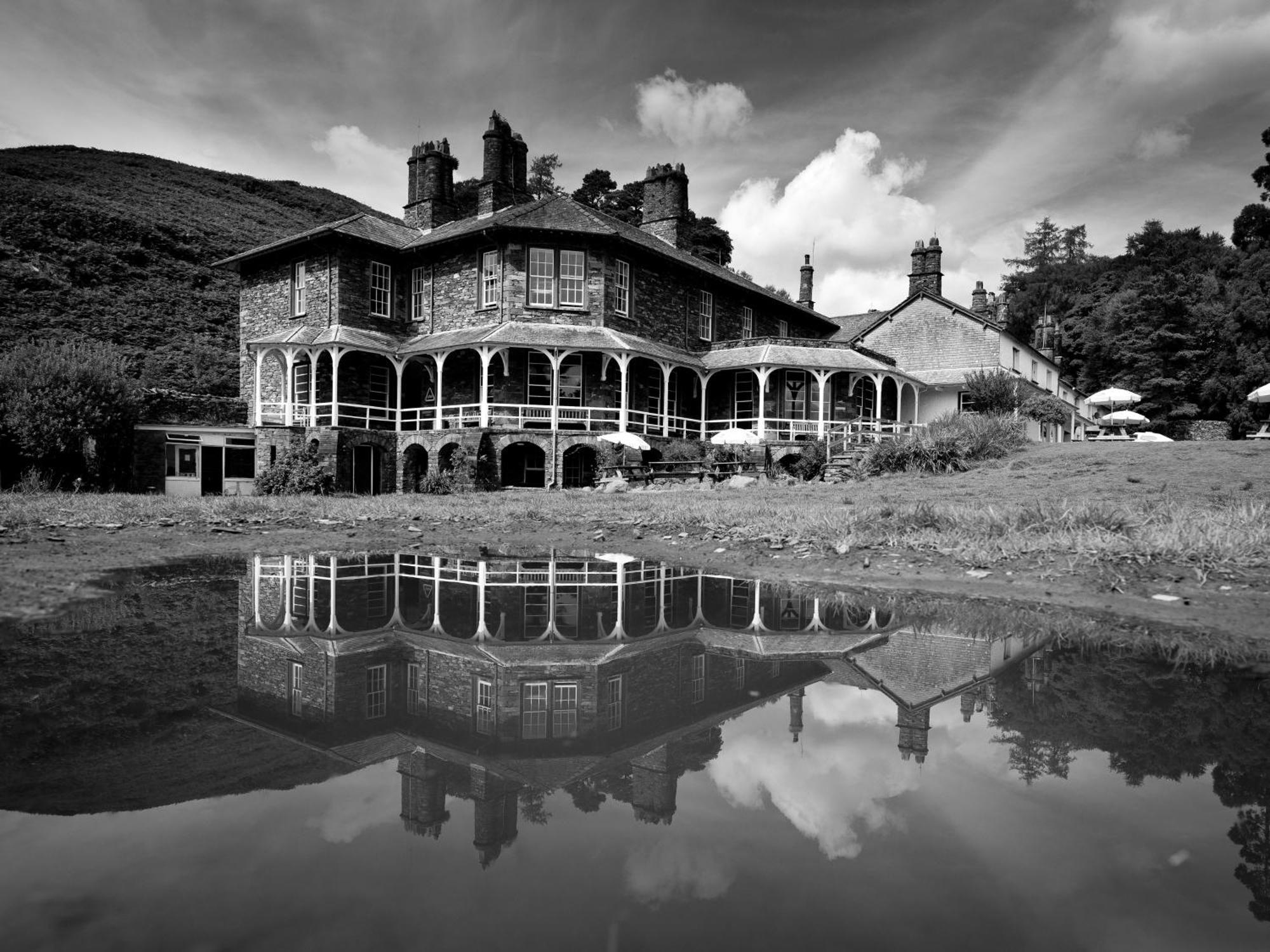 YHA Langdale Hostel Ambleside Bagian luar foto